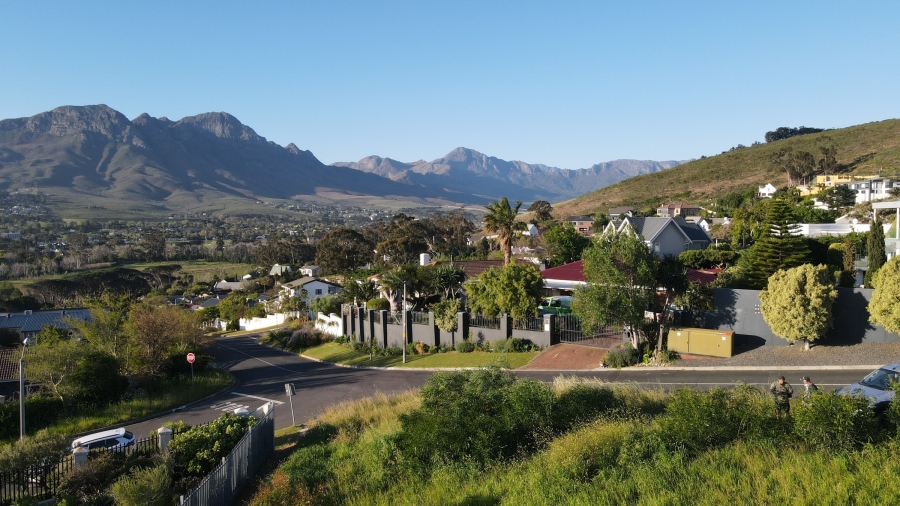 5 Bedroom Property for Sale in Rome Glen Western Cape